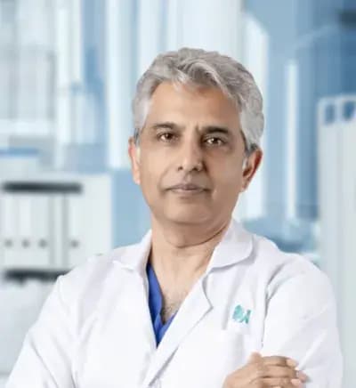 Dr Aashish Shah